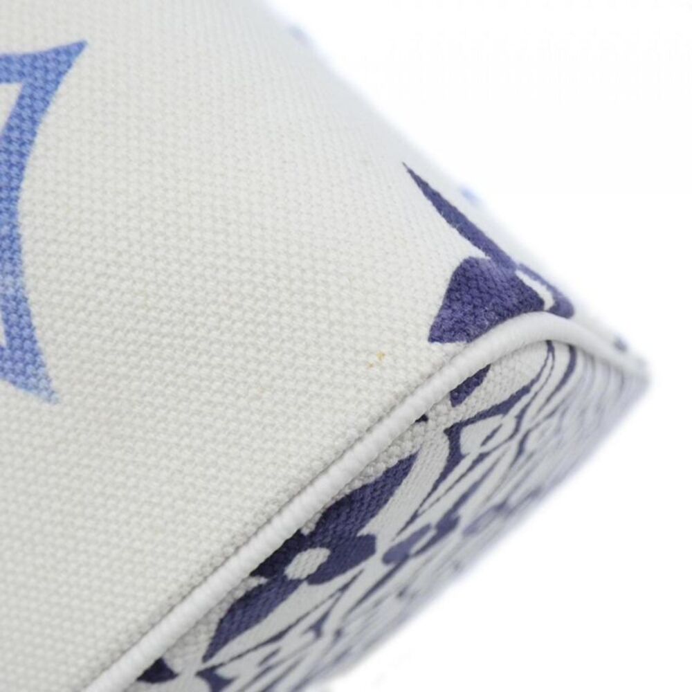 Louis Vuitton Neverfull Gm White Canvas Handbag (Pre-Owned) - Picture 4 of 8